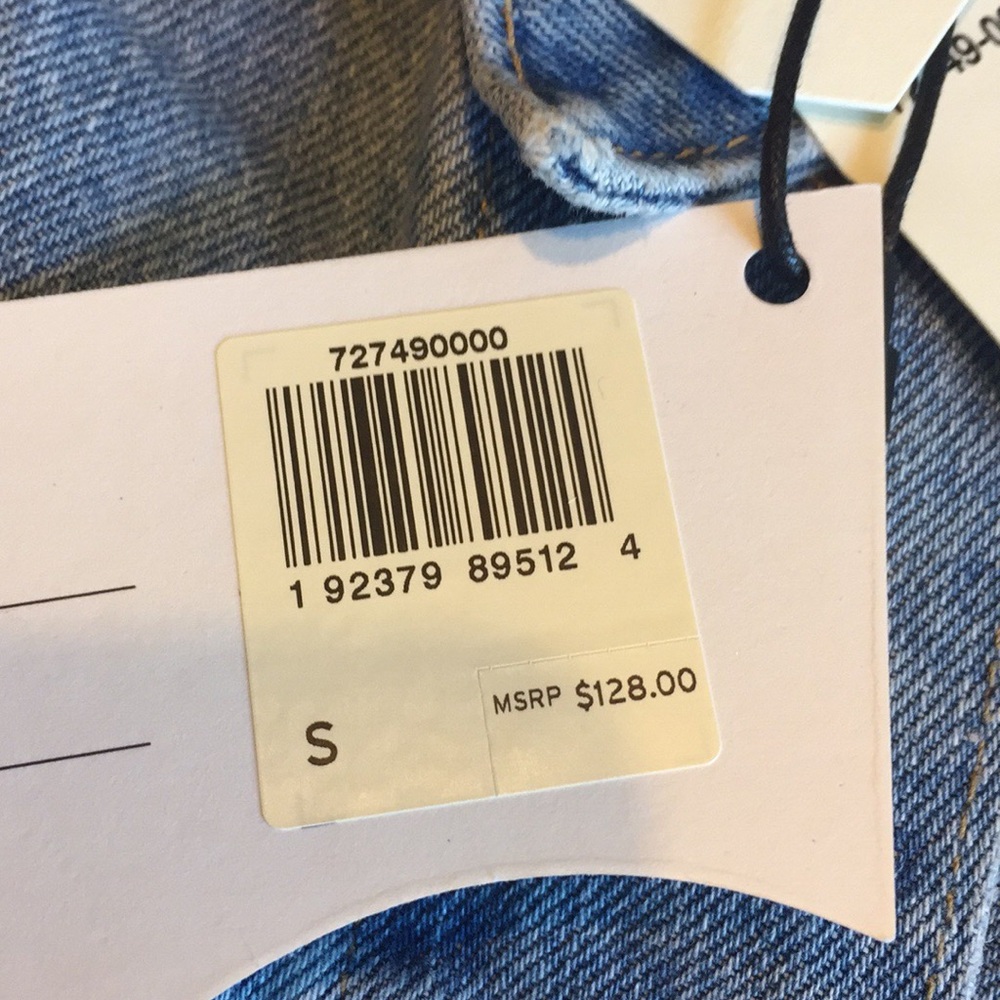 Levi’s women’s trucker jacket /embellished sleeves - Picture 15 of 15